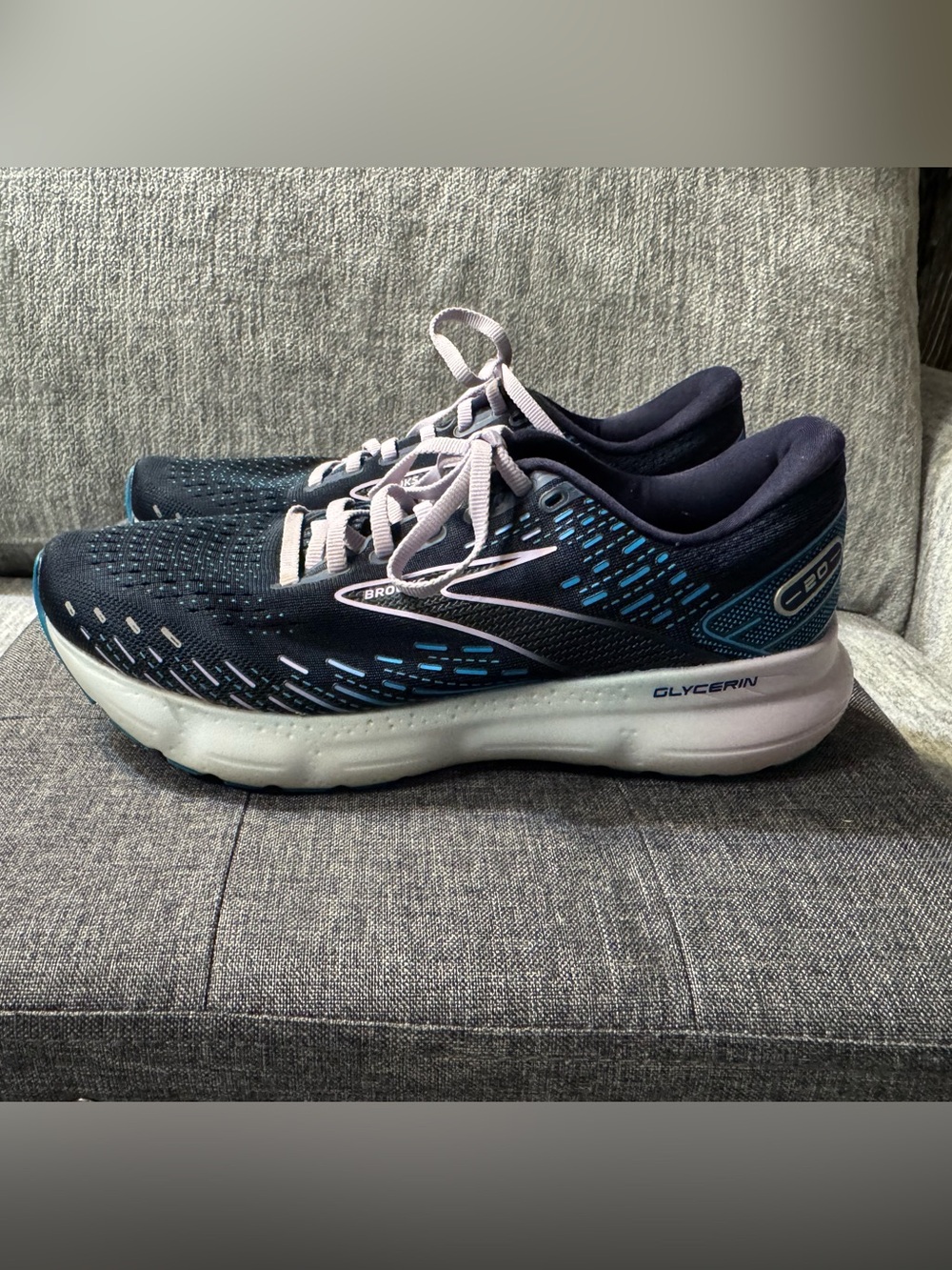 Brooks Glycerin 20 Running Shoes, Women’s Size 11.5